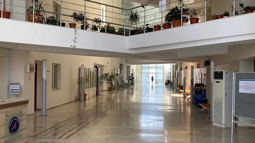 Akdeniz Üniversitesi Kampüsü kurumsal eğitim binaları görünümü